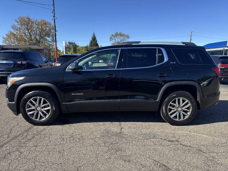 2017 GMC Acadia SLE-2