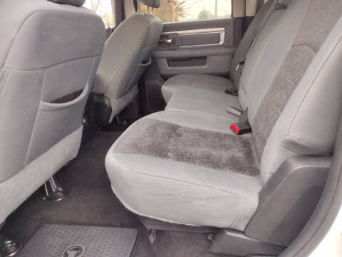 2016 RAM 1500 Big Horn