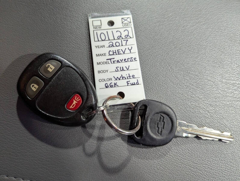 2017 Chevrolet Traverse LS