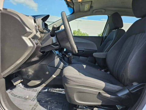 2016 Chevrolet Sonic LT Auto