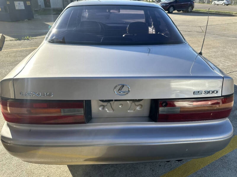 1996 Lexus ES 300