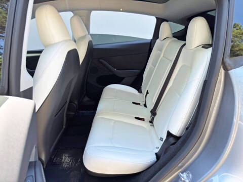 2024 Tesla Model Y Long Range