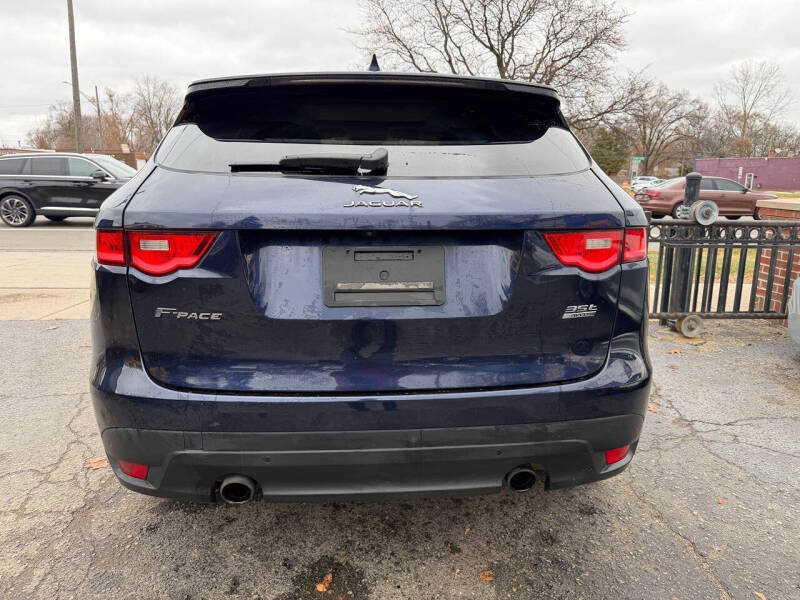 2017 Jaguar F-PACE 35t Prestige