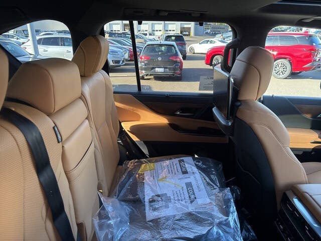 2026 Lexus LX 600 Luxury