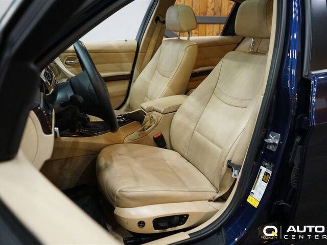 2011 BMW 3 Series 328i