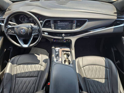 2024 Buick Enclave Avenir