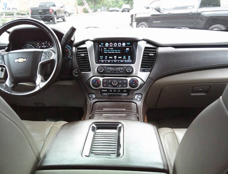 2017 Chevrolet Suburban Premier