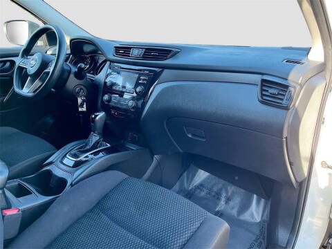 2017 Nissan Rogue Sport S