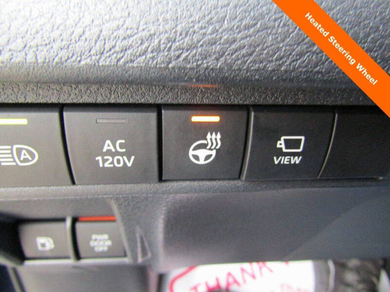 2023 Toyota Sienna Platinum 7-Passenger