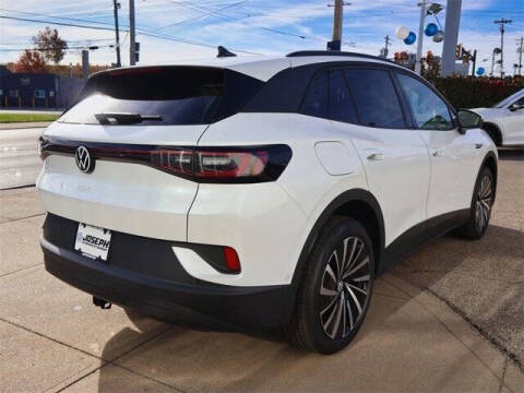 2025 Volkswagen ID.4 Pro