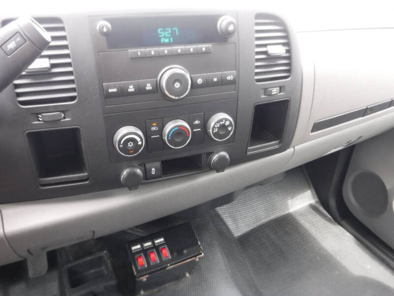 2014 Chevrolet Silverado 3500HD CC