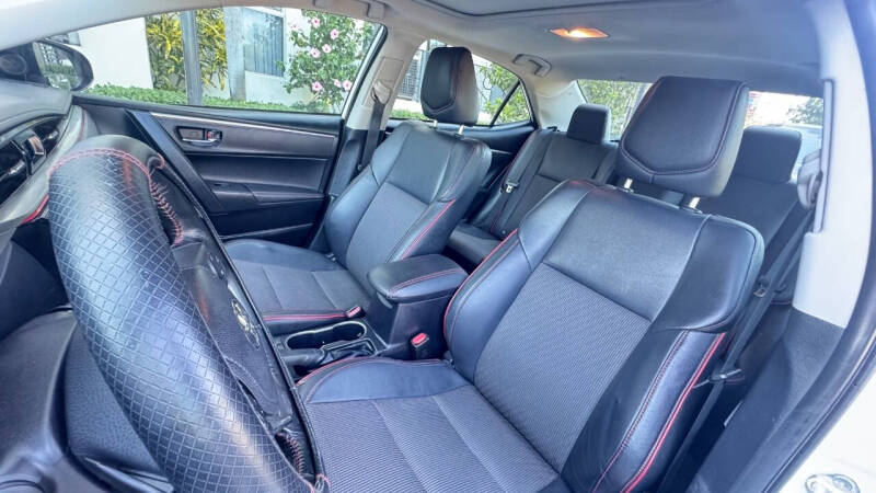 2016 Toyota Corolla LE Premium