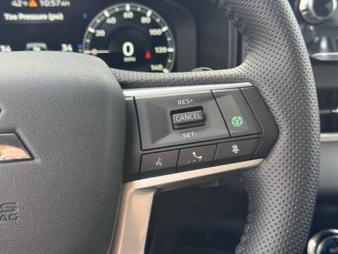 2025 Mitsubishi Outlander PHEV SE