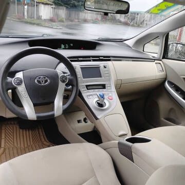 2013 Toyota Prius Four