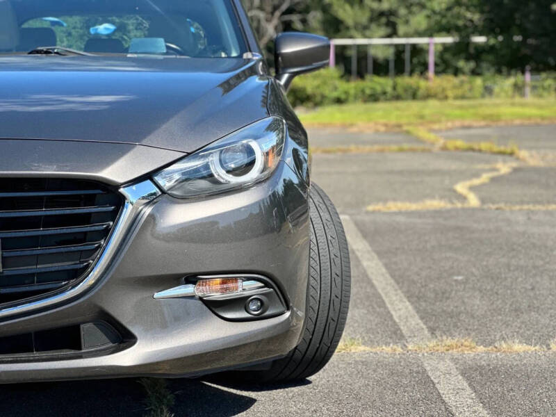 2018 Mazda MAZDA3 Grand Touring