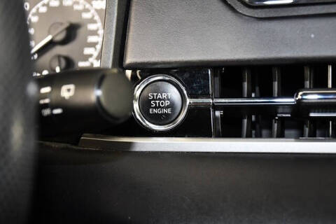 2024 Mitsubishi Outlander ES