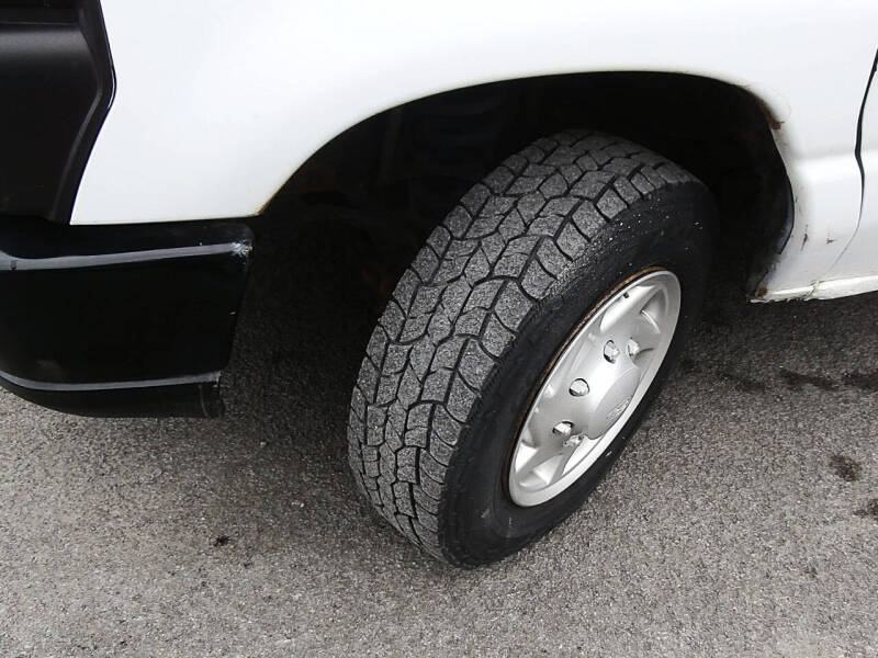 2013 Ford E-Series E-150