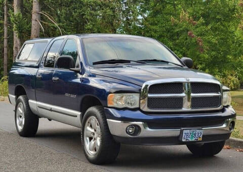 2002 Dodge Ram 1500 for sale at CLEAR CHOICE AUTOMOTIVE in Milwaukie OR