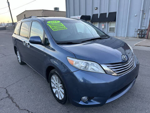 2016 Toyota Sienna XLE Premium 7-Passenger