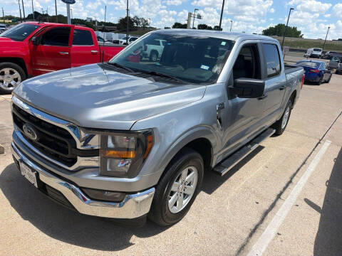 2023 Ford F-150 XLT Photo