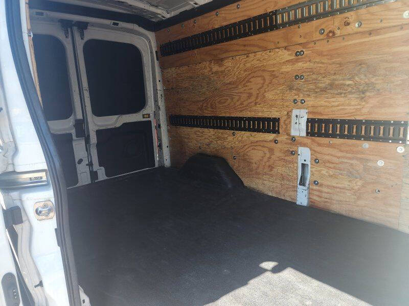 2023 Ford Transit