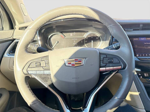 2023 Cadillac XT6 Premium Luxury