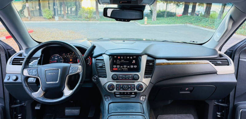 2016 GMC Yukon Denali