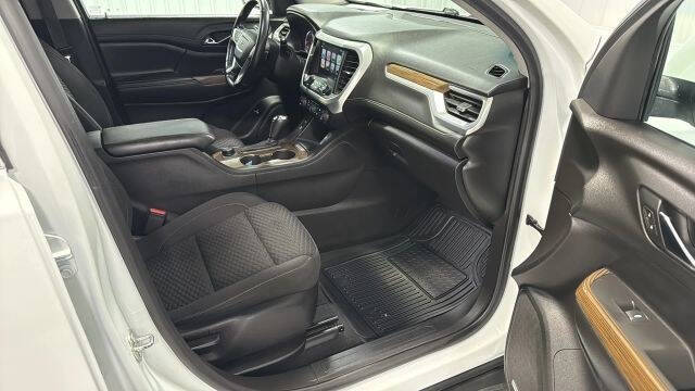 2019 GMC Acadia SLE-2