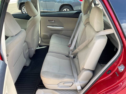 2012 Toyota Prius v Three