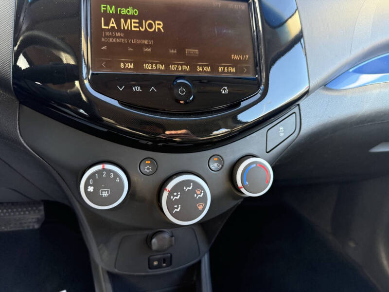 2013 Chevrolet Spark 1LT Auto