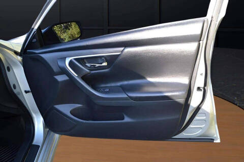 2017 Nissan Altima 2.5 SV