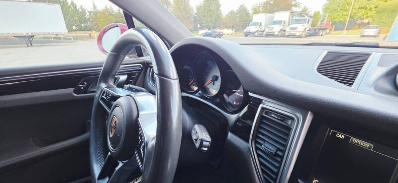 2016 Porsche Macan S