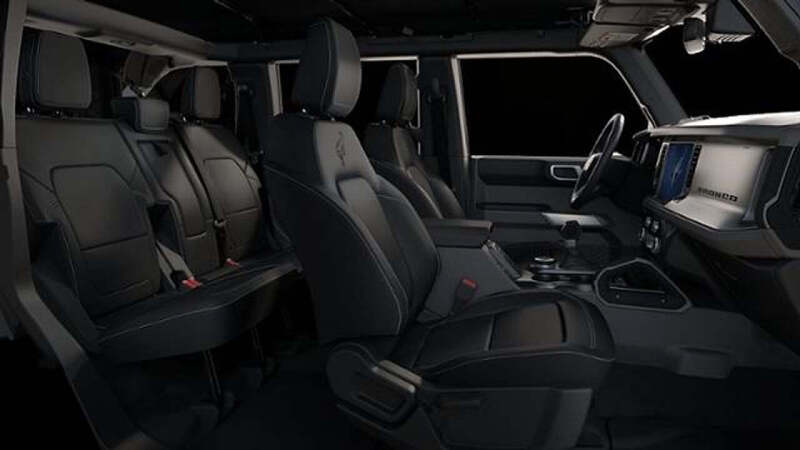 2025 Ford Bronco Outer Banks