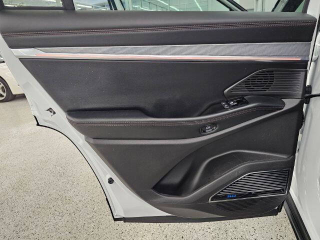 2024 Jeep Wagoneer S Launch Edition