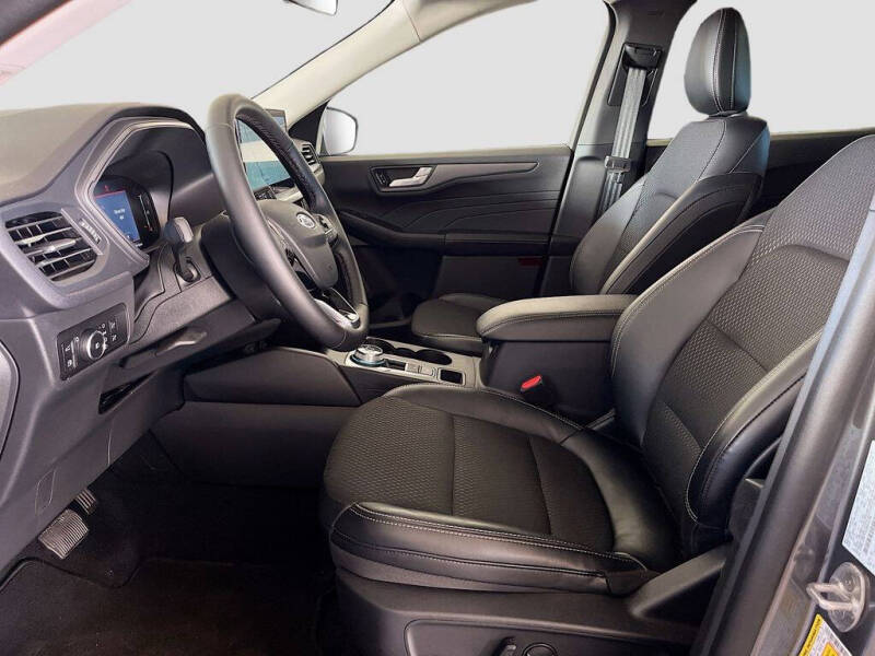2025 Ford Escape Plug-In Hybrid PHEV