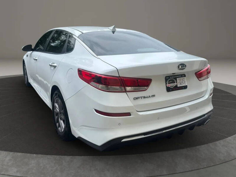 2020 Kia Optima