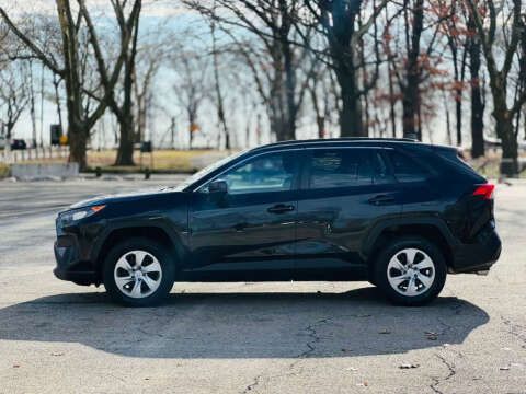 2019 Toyota RAV4 LE