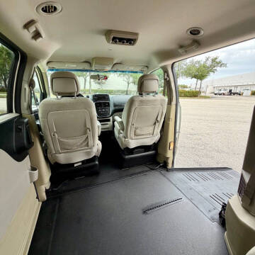 2013 Dodge Grand Caravan SE
