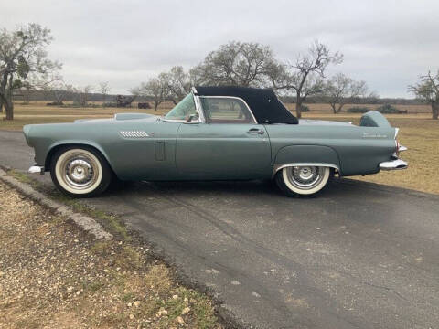 1956 Ford Thunderbird