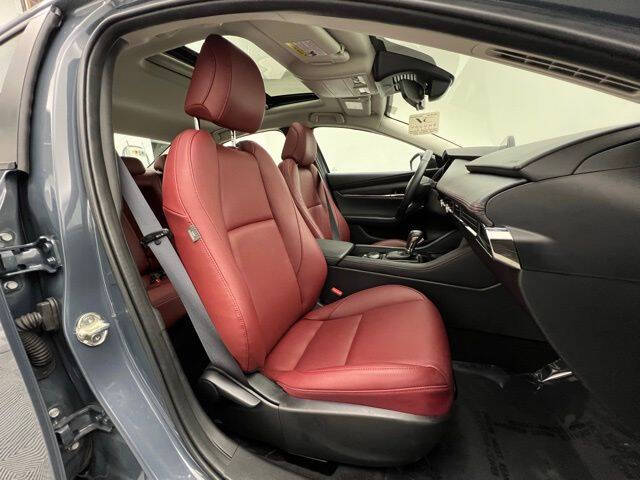 2025 Mazda Mazda3 Sedan 2.5 S Carbon Edition