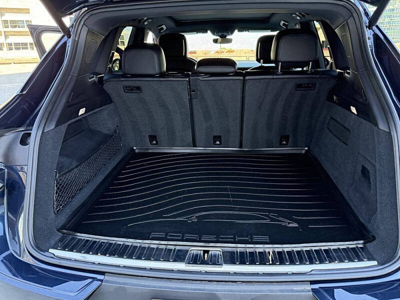 2024 Porsche Cayenne