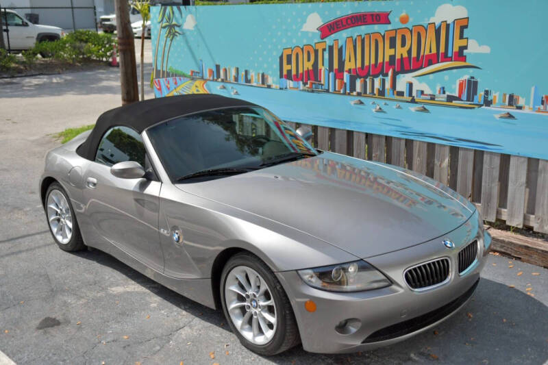 2005 BMW Z4 2.5i