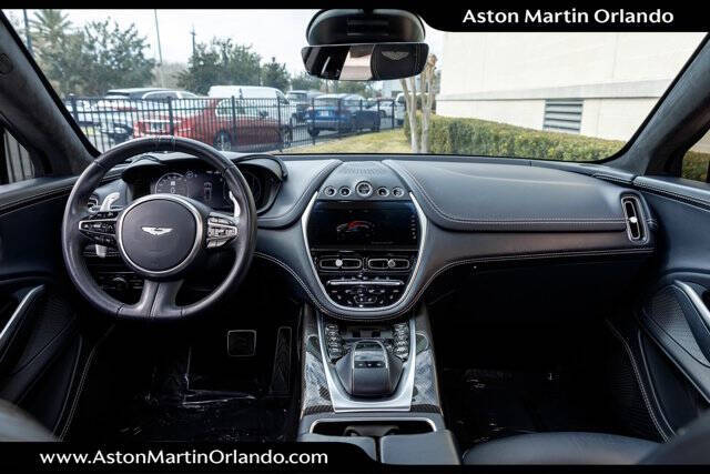 2021 Aston Martin DBX