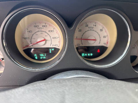 2013 Dodge Challenger SXT Plus