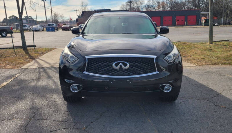 2017 Infiniti QX70