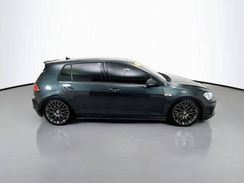 2017 Volkswagen Golf GTI SE