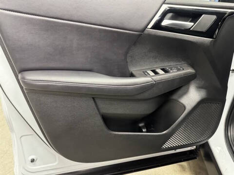 2023 Mitsubishi Outlander PHEV Ralliart