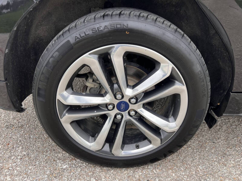 2017 Ford Edge Sport