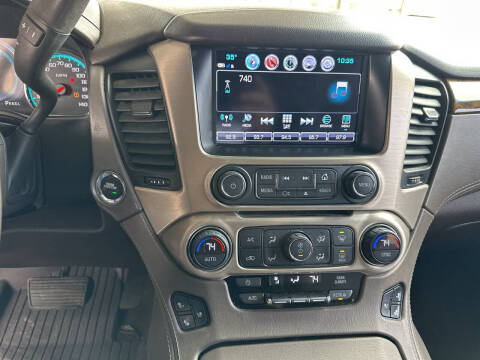 2017 GMC Yukon XL Denali