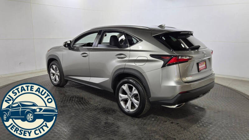 2017 Lexus NX 200t